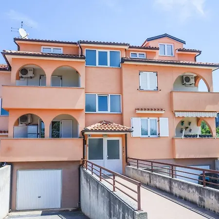 Santa Marina *